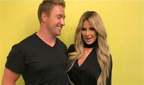 kroy biermann nude|Kim Zolciak Kicks Off Birthday Trip With Kroy Biermann in a Speedo